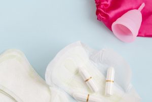 pads-tampons-and-menstrual-cup